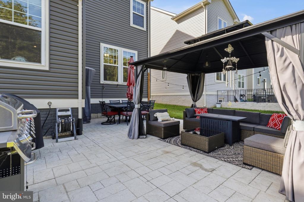 462 CRAB APPLE DRIVE