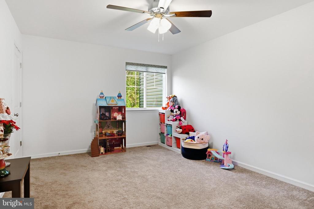 462 CRAB APPLE DRIVE