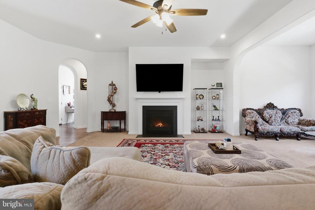 462 CRAB APPLE DRIVE