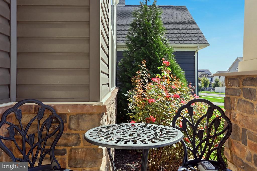 462 CRAB APPLE DRIVE