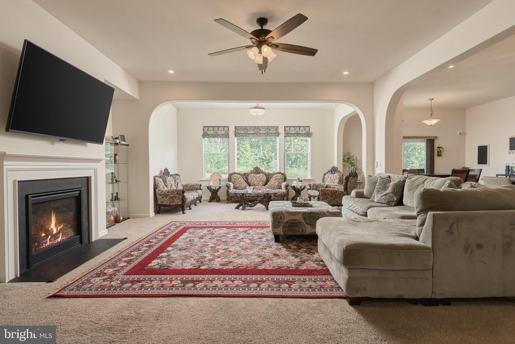 462 CRAB APPLE DRIVE