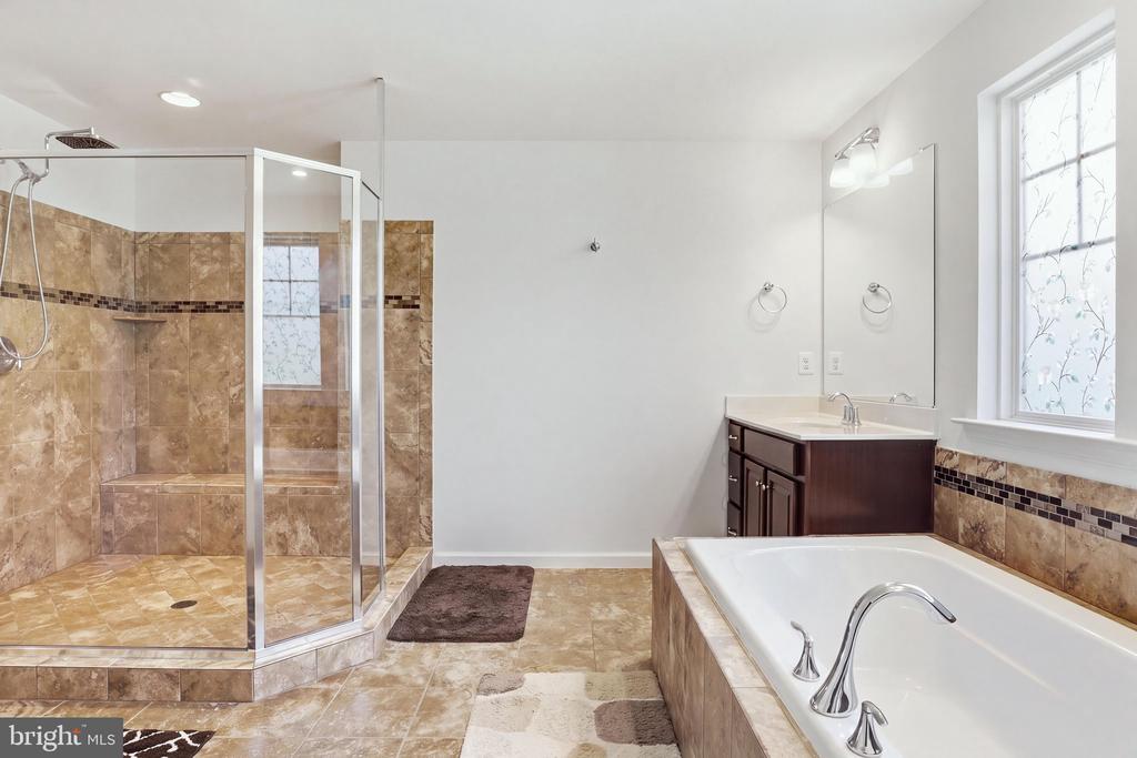 462 CRAB APPLE DRIVE