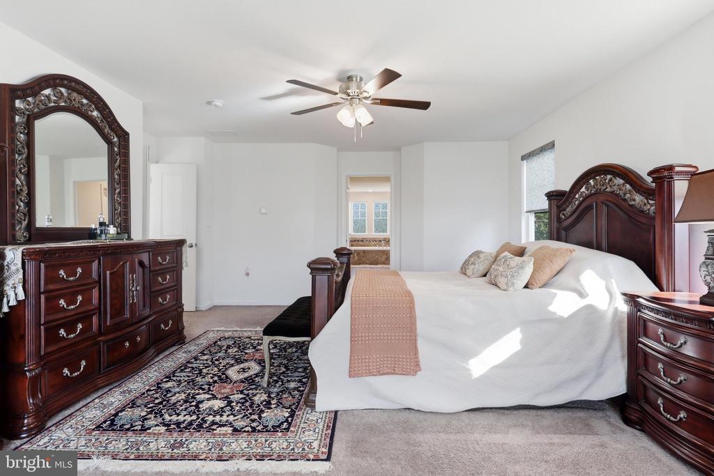 462 CRAB APPLE DRIVE