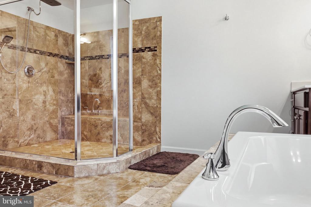 462 CRAB APPLE DRIVE
