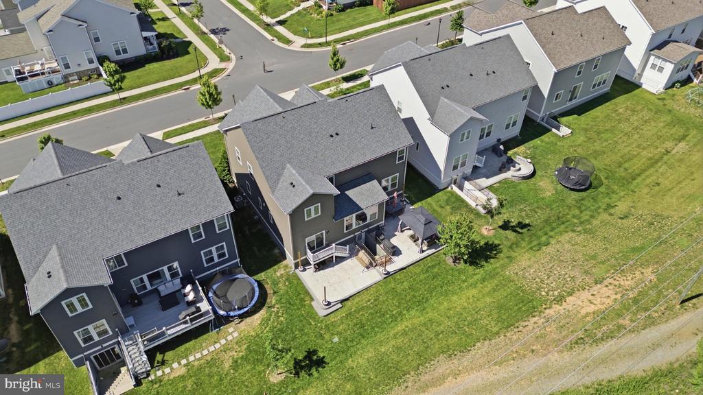 462 CRAB APPLE DRIVE