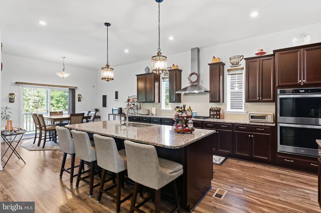 462 CRAB APPLE DRIVE