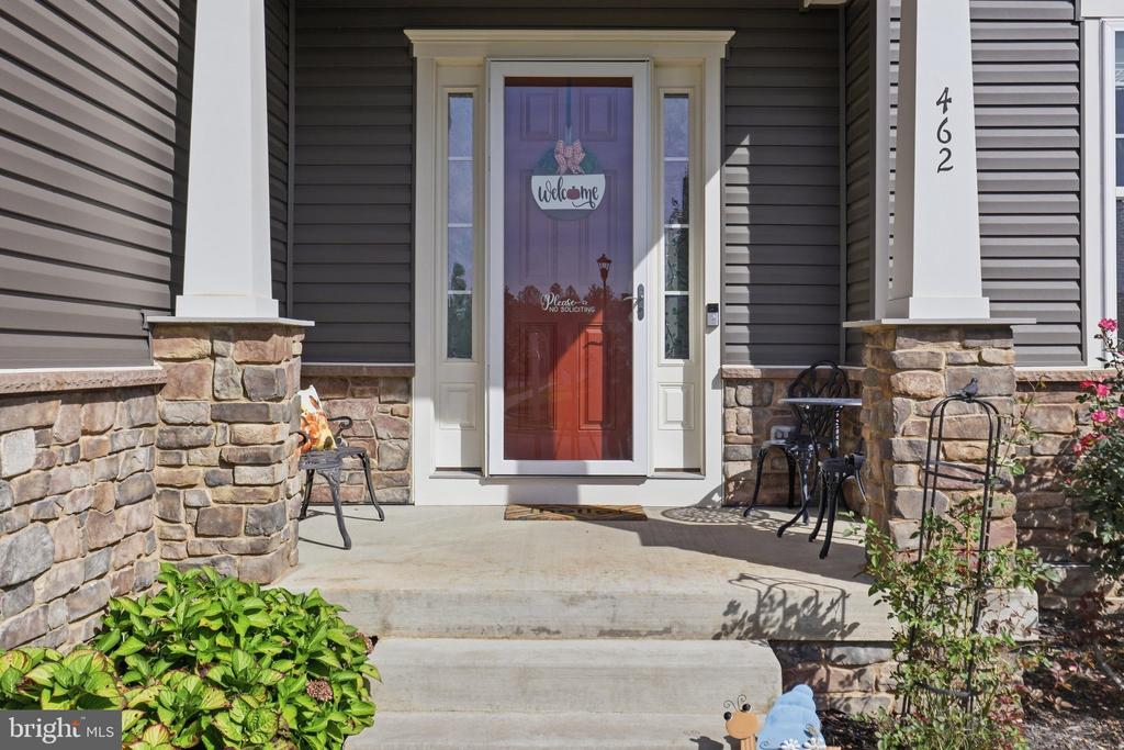 462 CRAB APPLE DRIVE