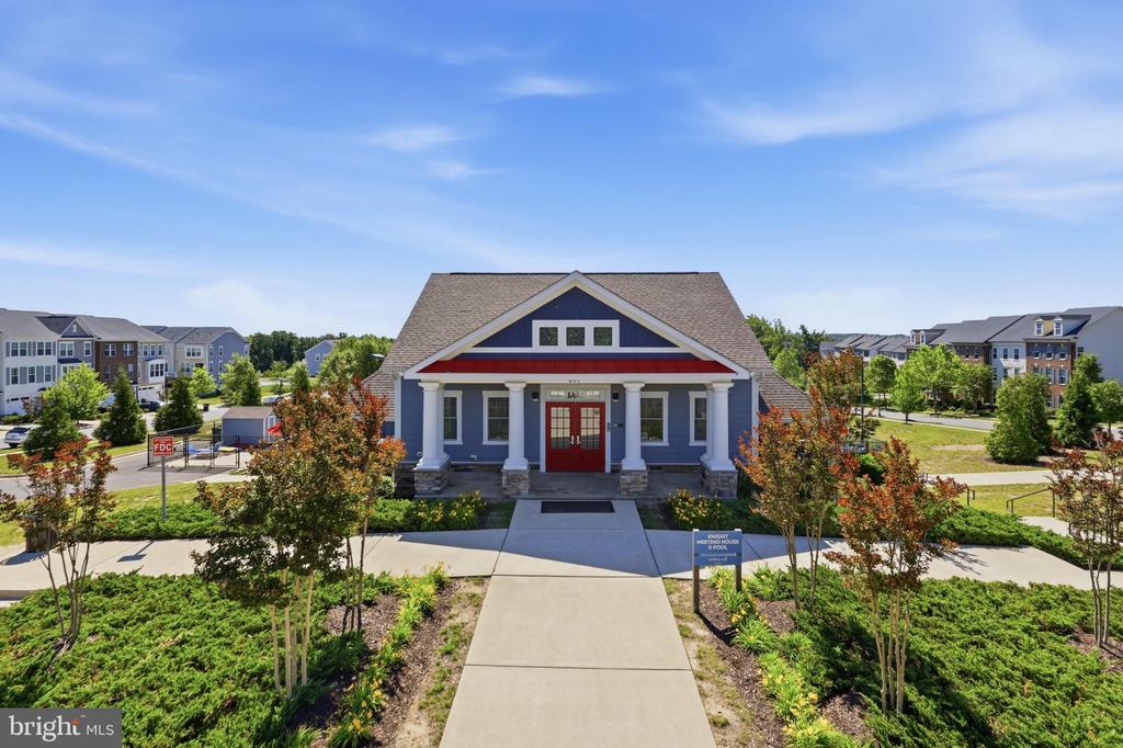 462 CRAB APPLE DRIVE