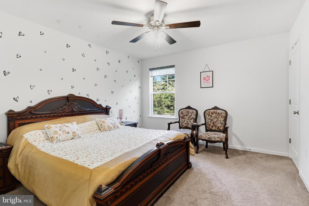 462 CRAB APPLE DRIVE