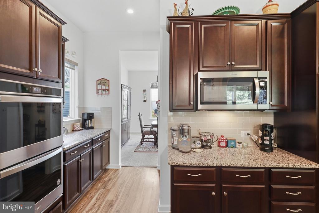 462 CRAB APPLE DRIVE