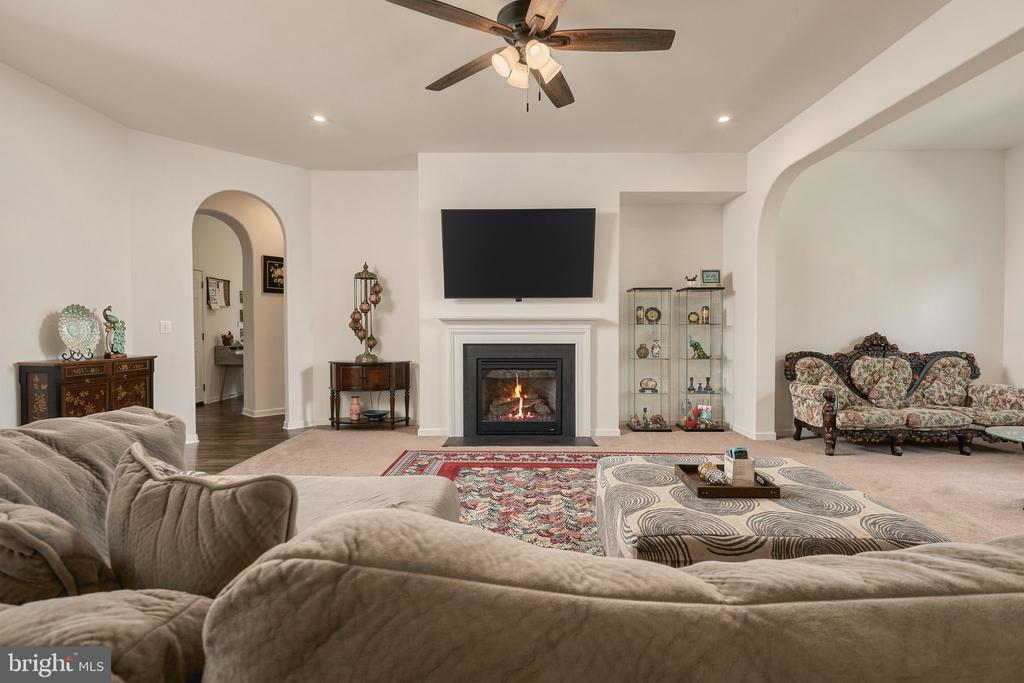 462 CRAB APPLE DRIVE