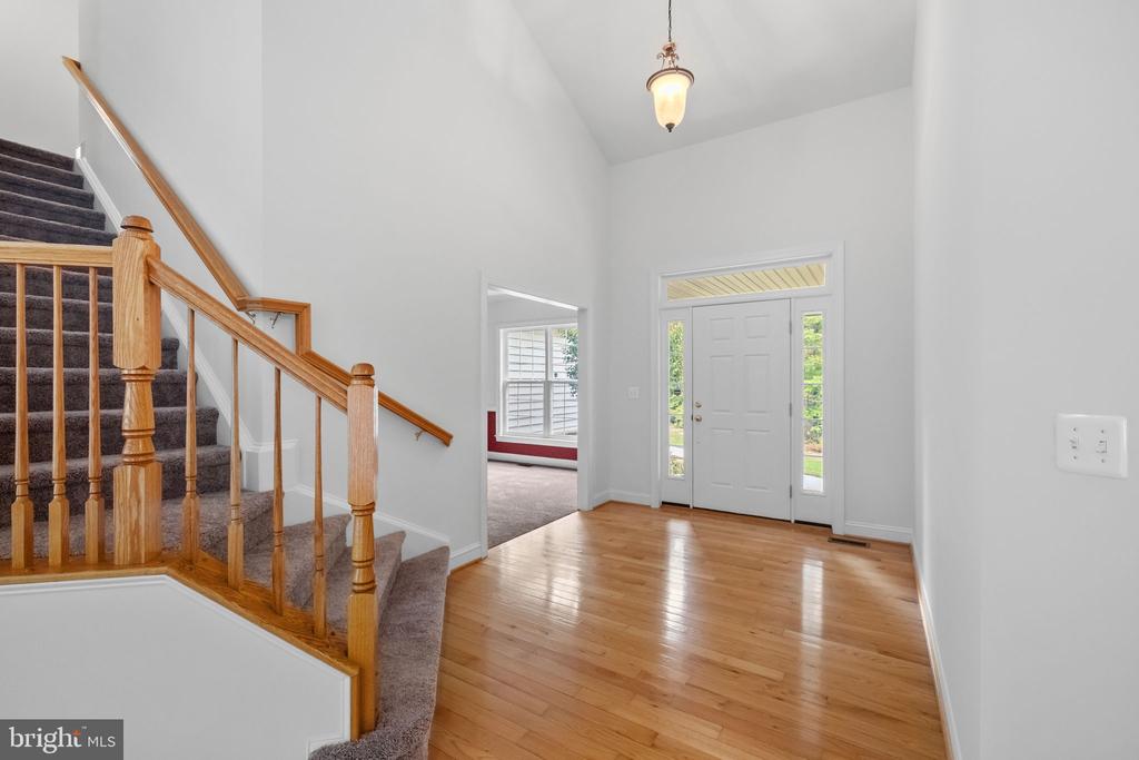 285 GENTLE BREEZE CIRCLE