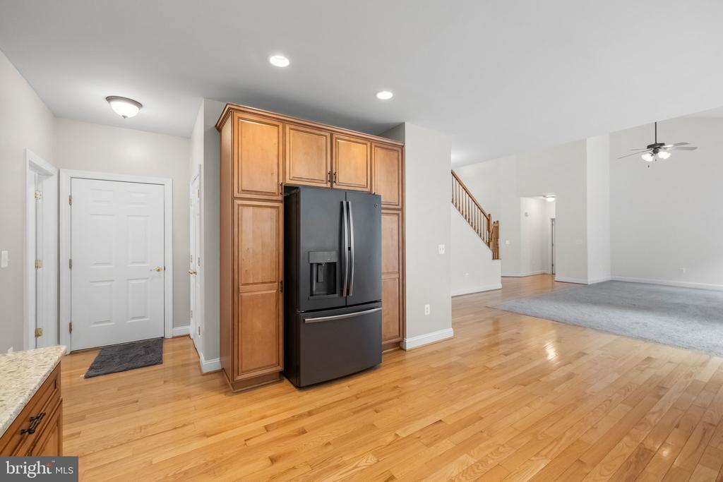 285 GENTLE BREEZE CIRCLE