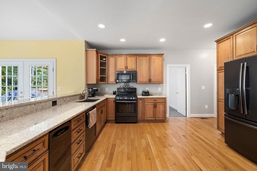 285 GENTLE BREEZE CIRCLE