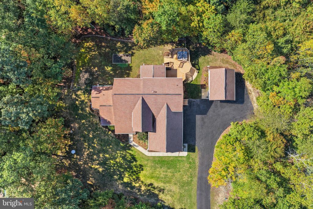 285 GENTLE BREEZE CIRCLE