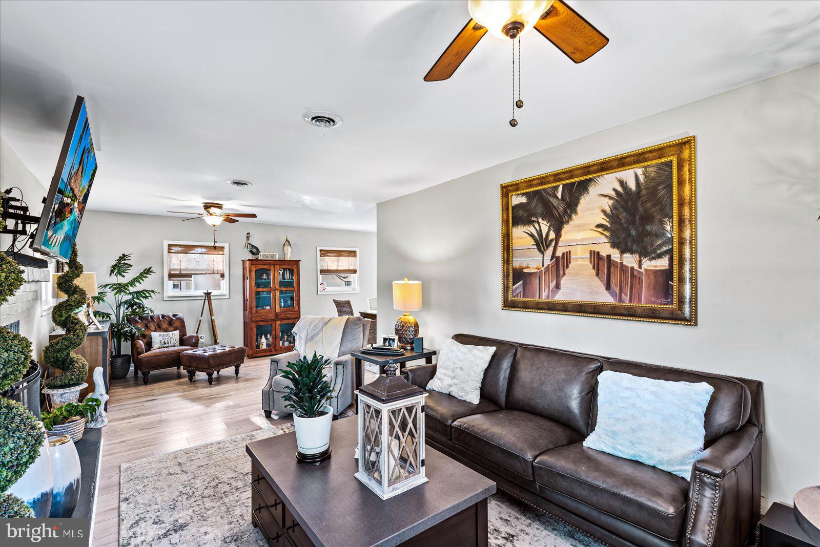 1045 Ebb Tide DRIVE