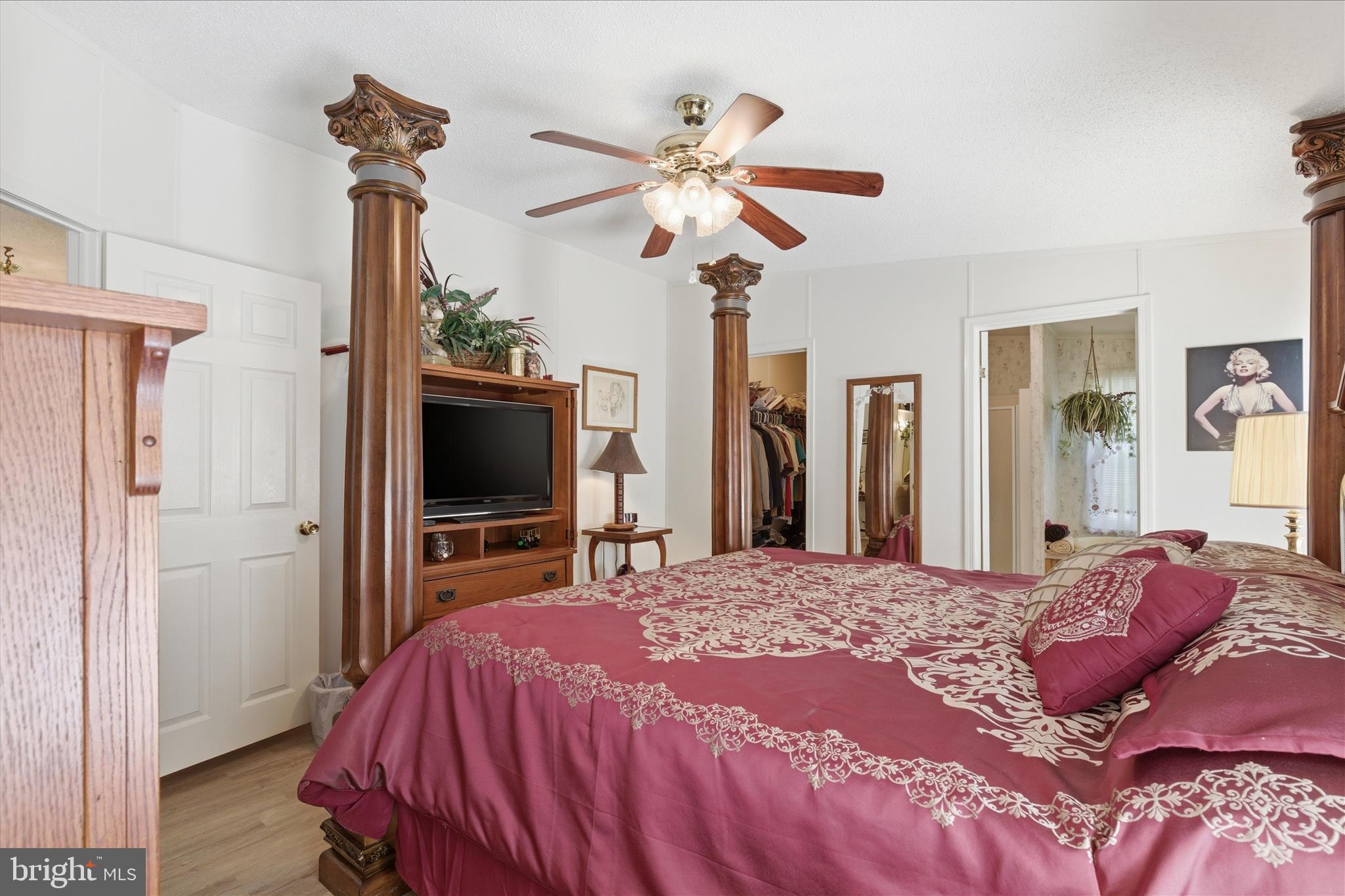 144 STRATFORD CIRCLE