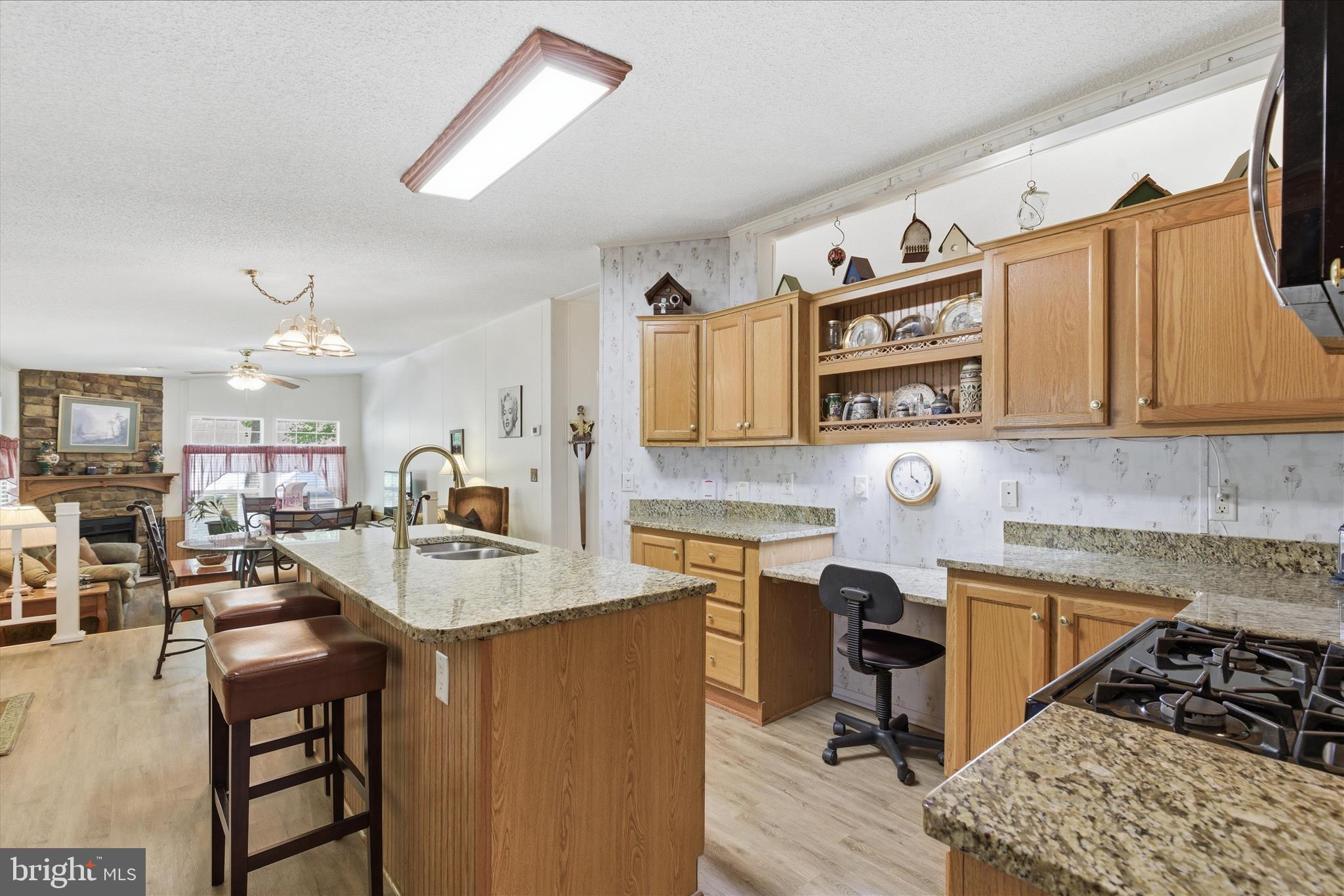 144 STRATFORD CIRCLE