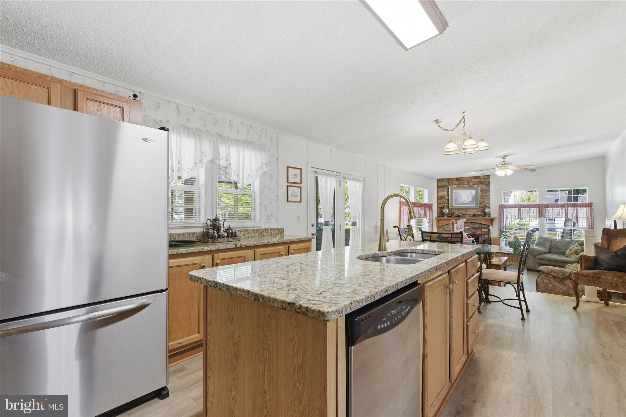 144 STRATFORD CIRCLE