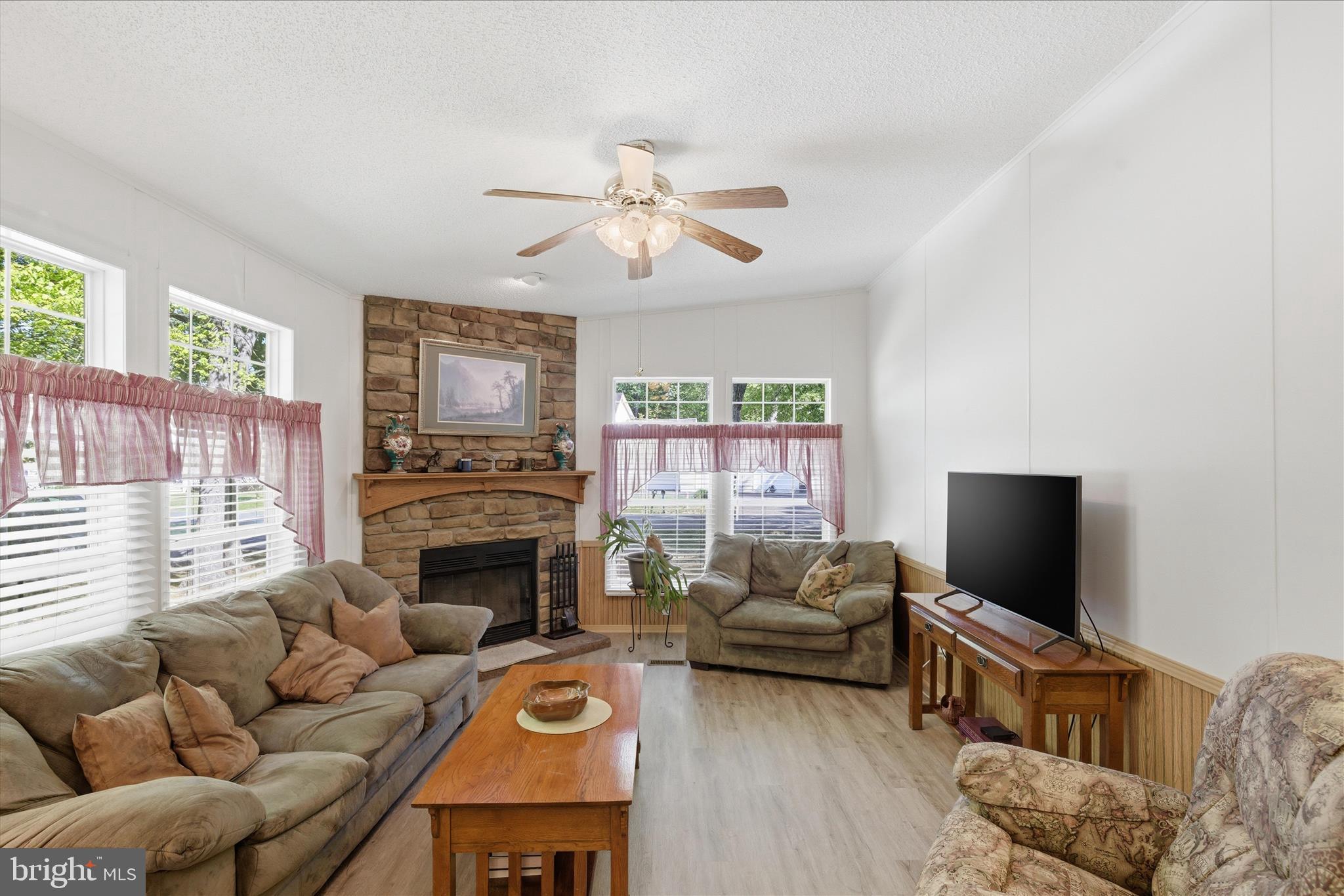 144 STRATFORD CIRCLE
