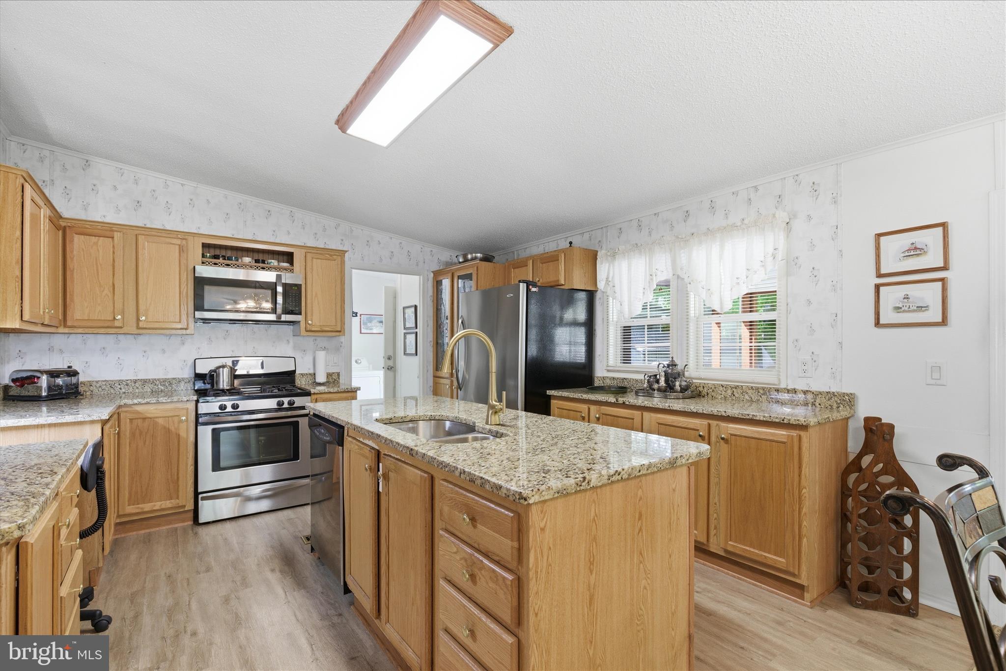 144 STRATFORD CIRCLE