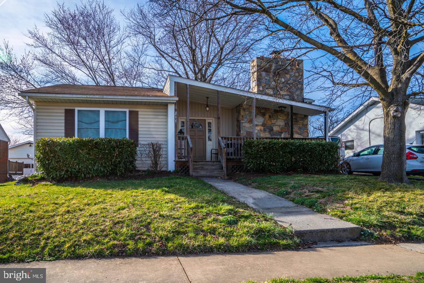 217 MOLDEN