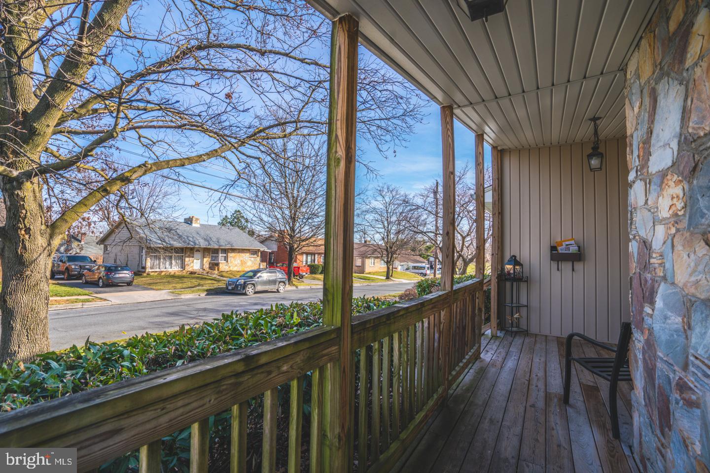 217 MOLDEN
