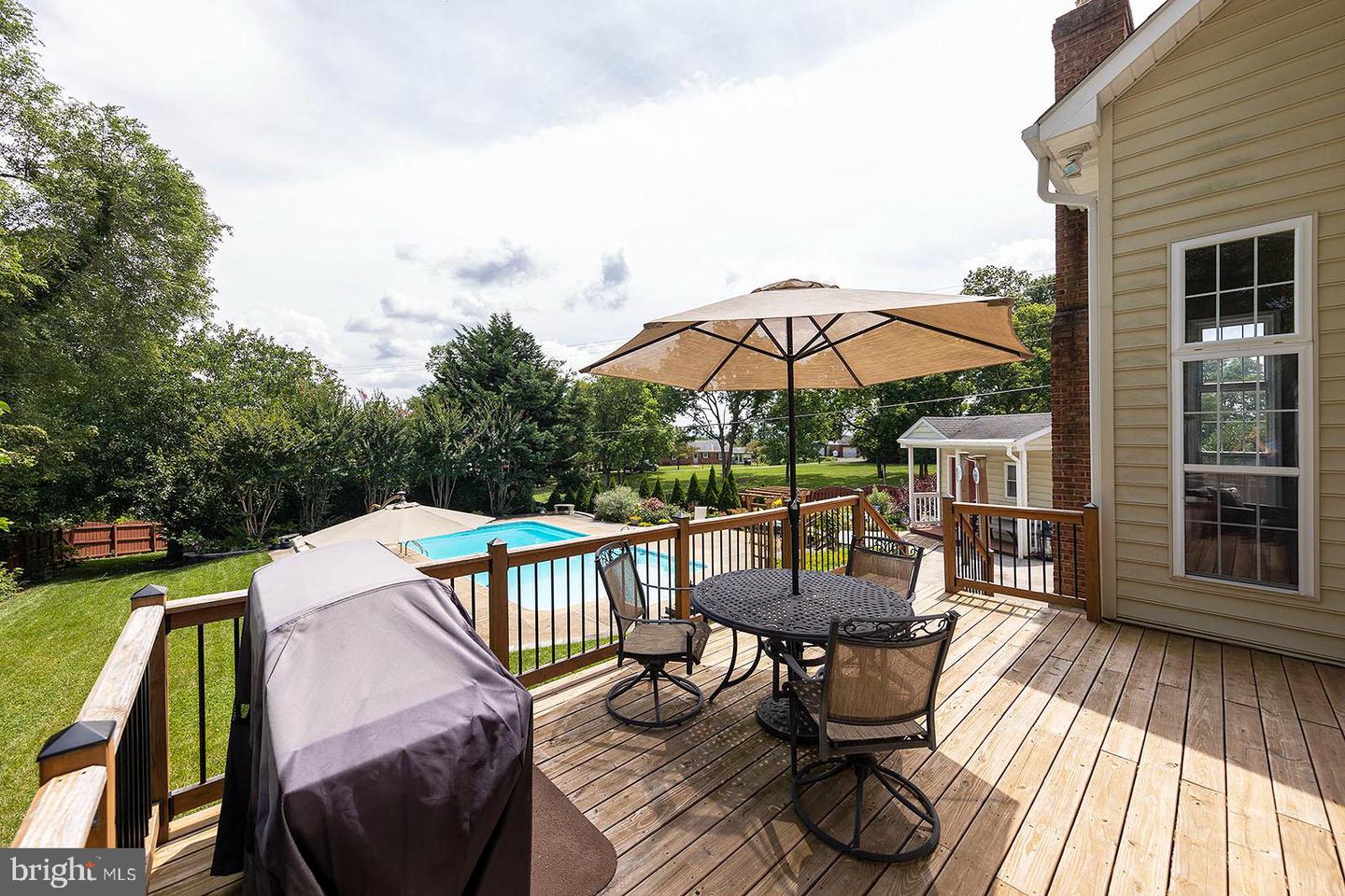 601 BITTERSWEET COURT