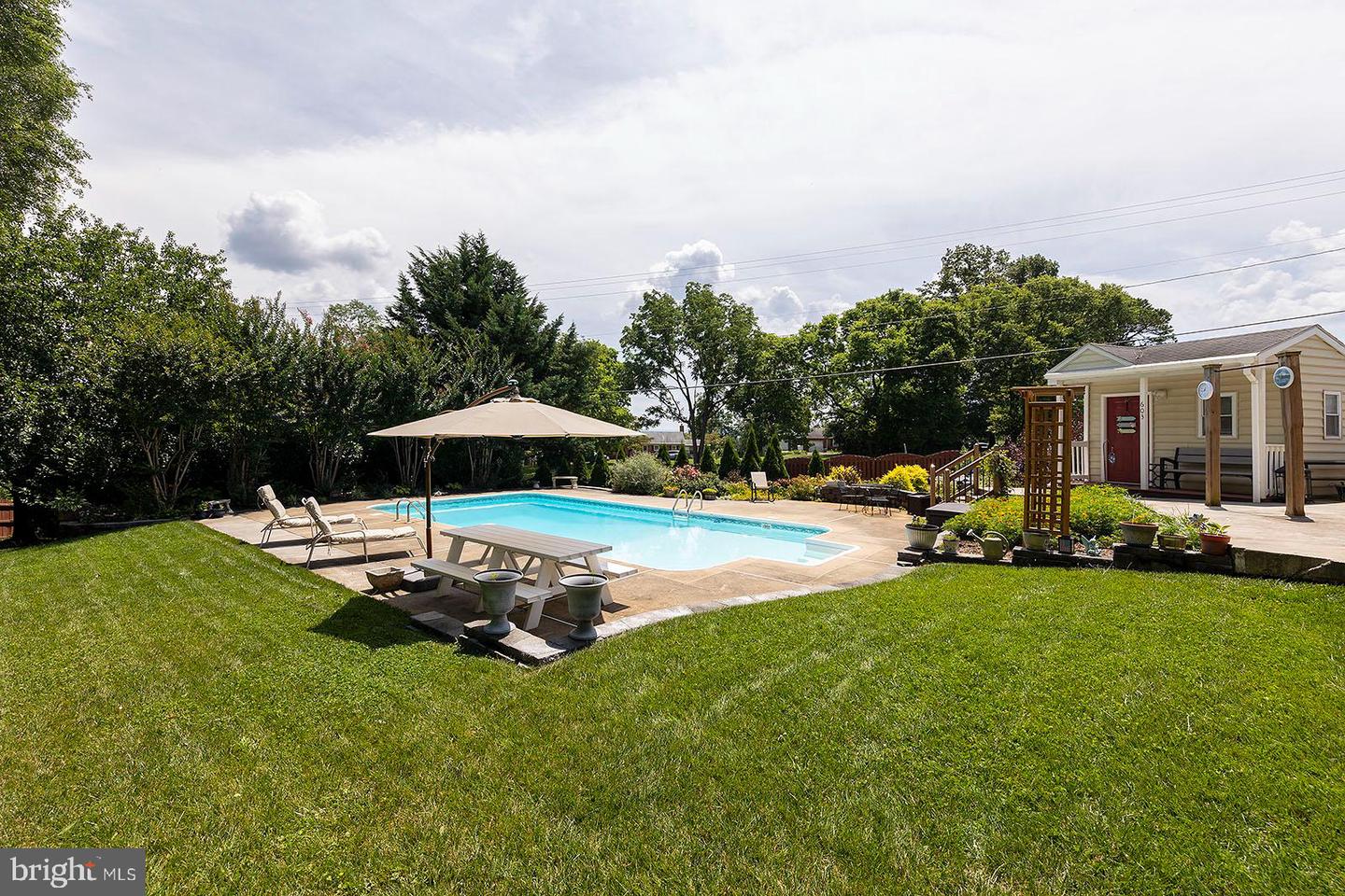 601 BITTERSWEET COURT