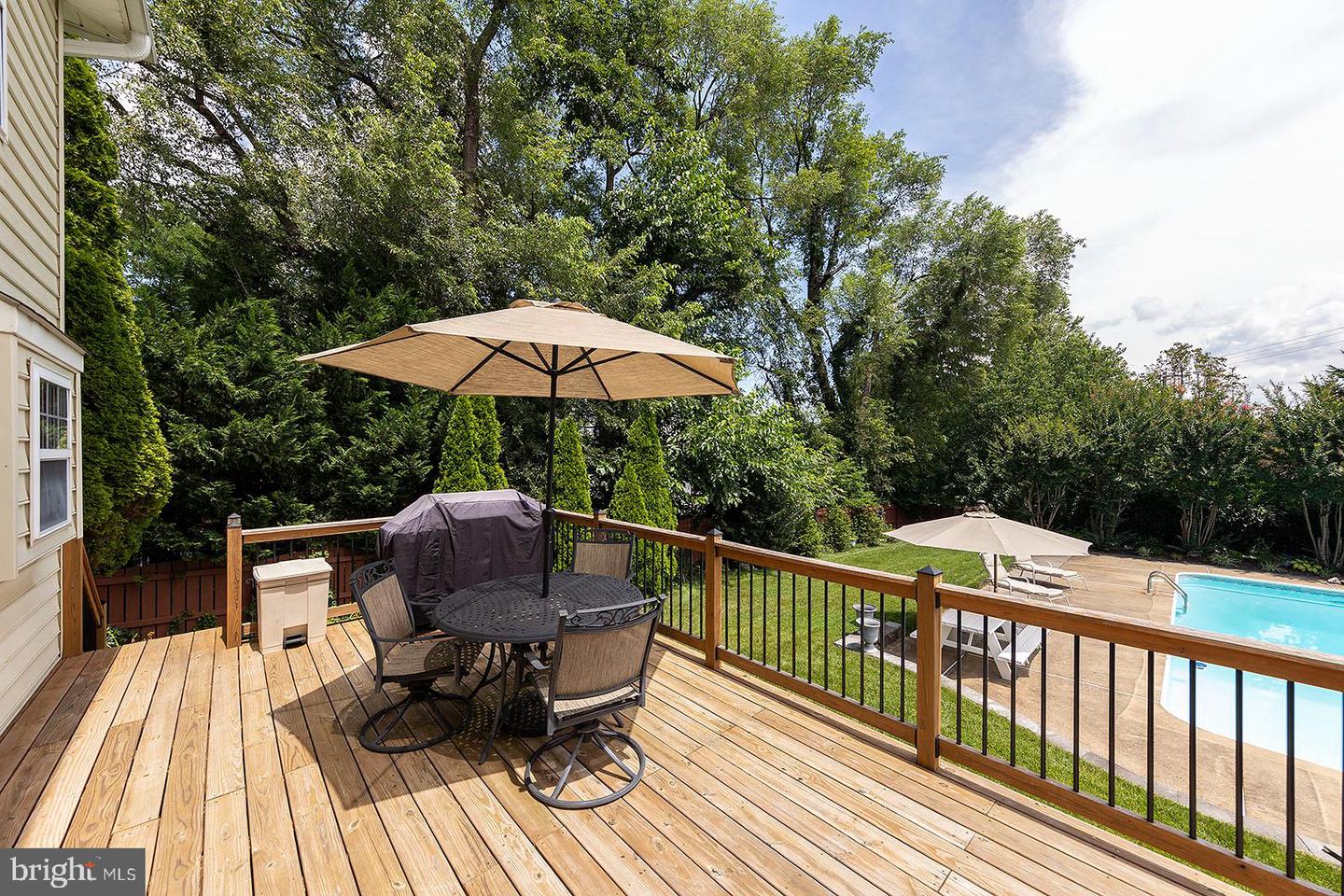 601 BITTERSWEET COURT