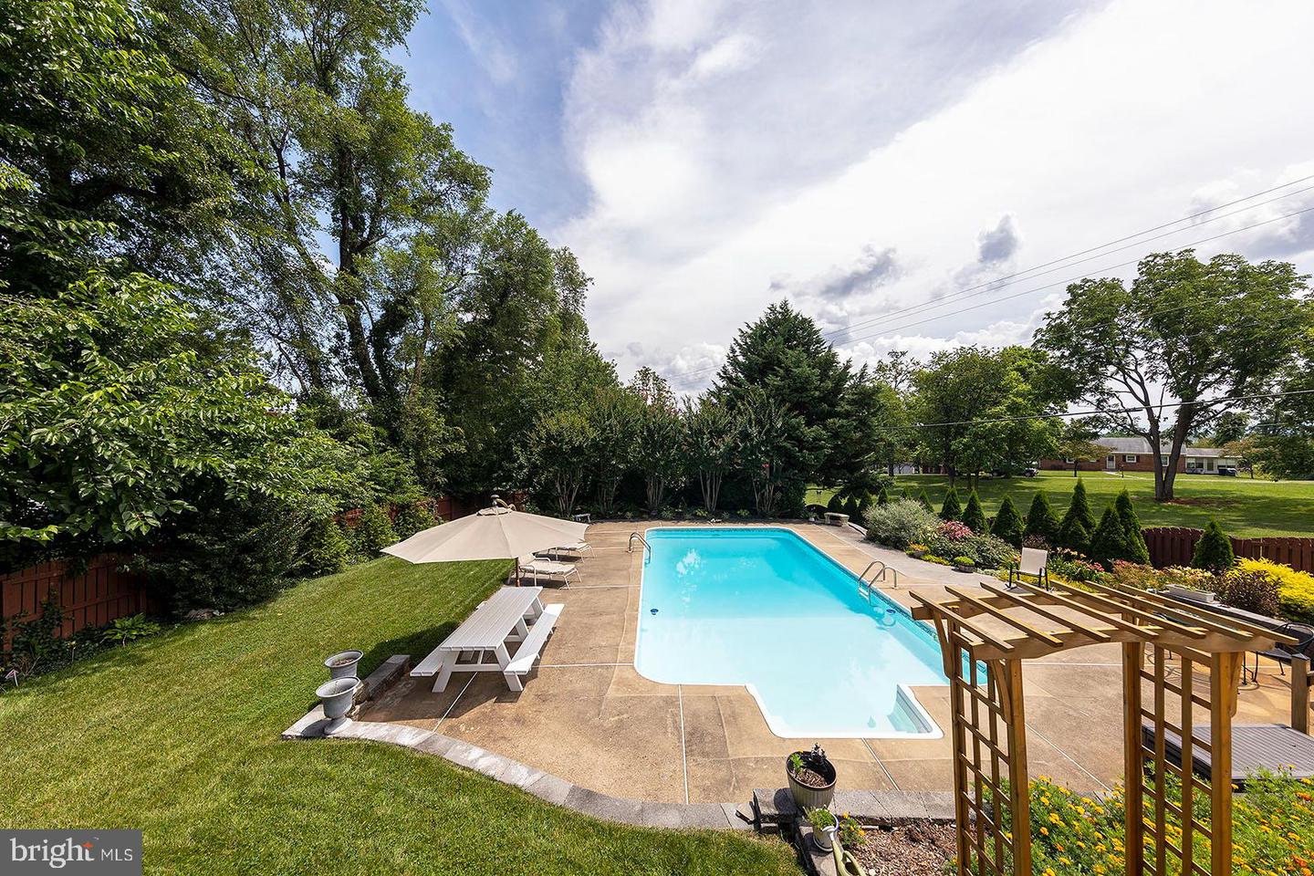 601 BITTERSWEET COURT