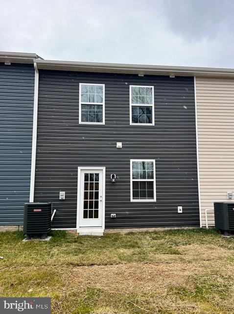 403 Tevis STREET