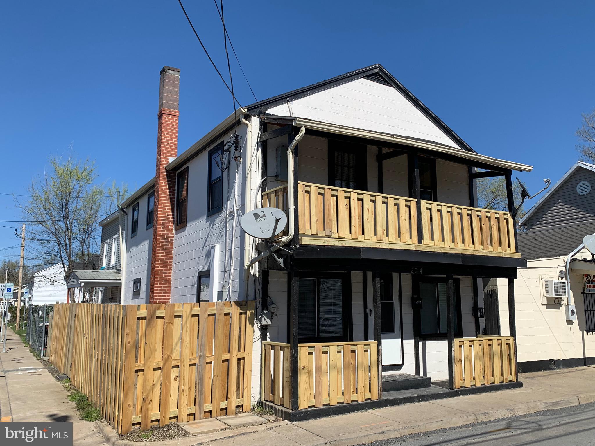 224 Kern St