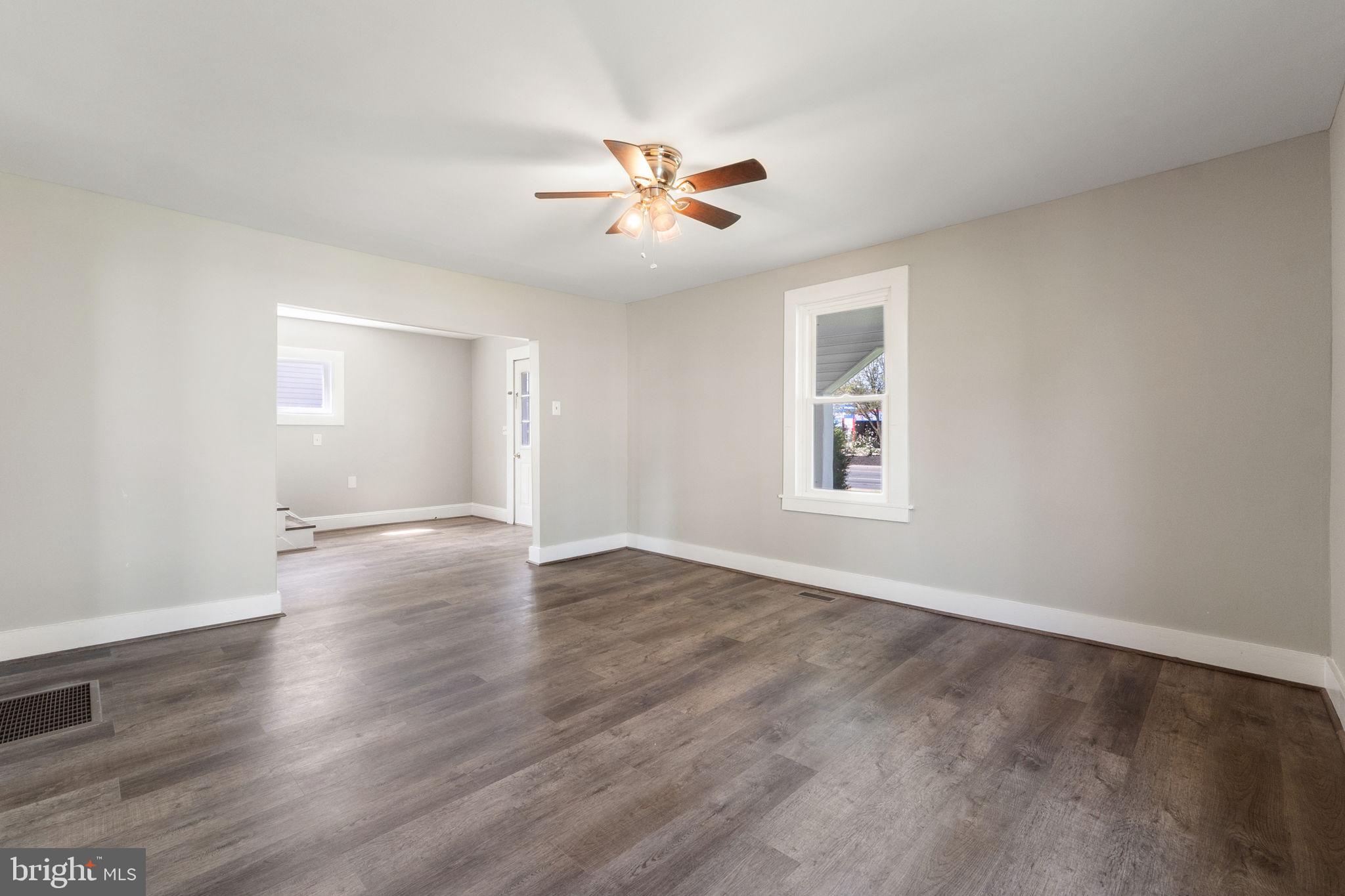 739 Berryville Ave