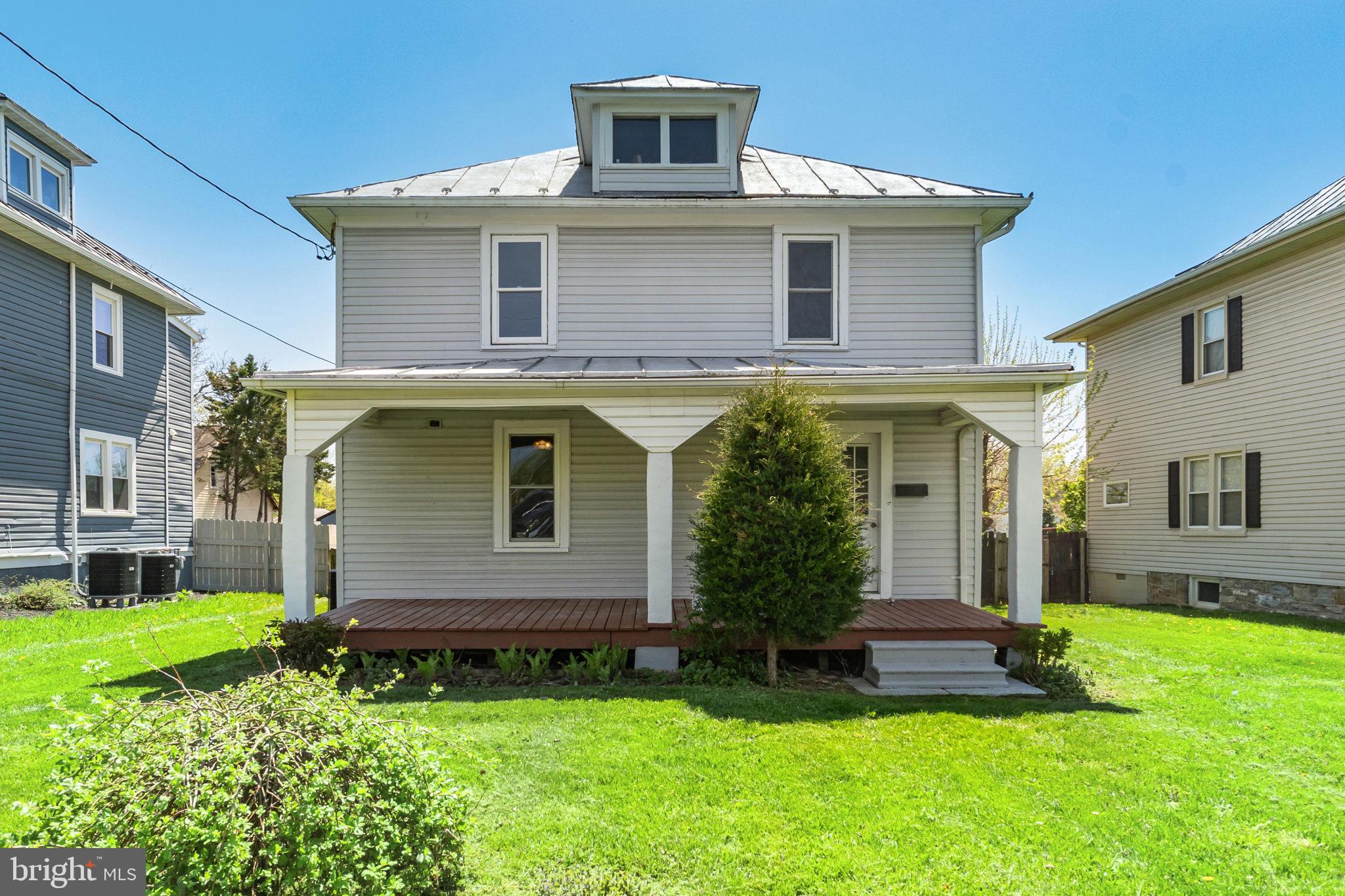 739 Berryville Ave