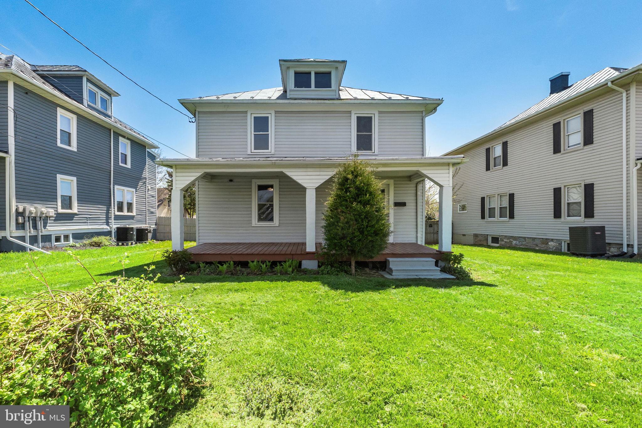739 Berryville Ave