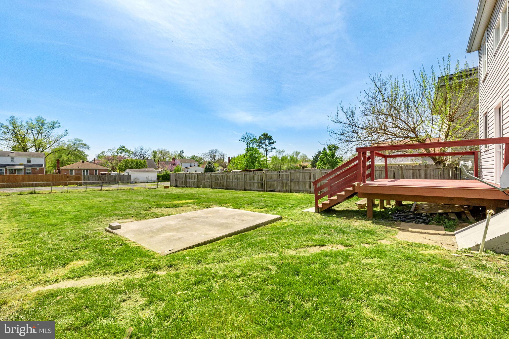 739 Berryville Ave
