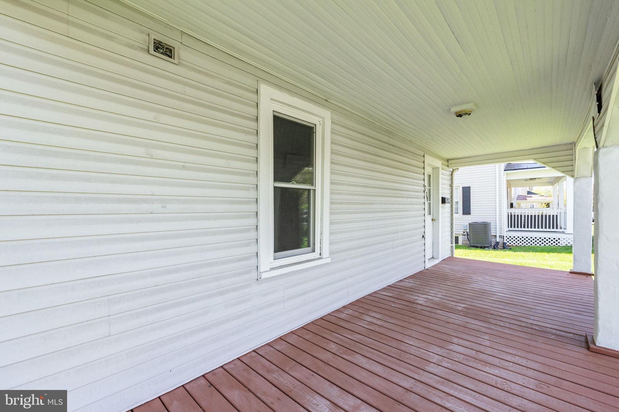 739 Berryville Ave