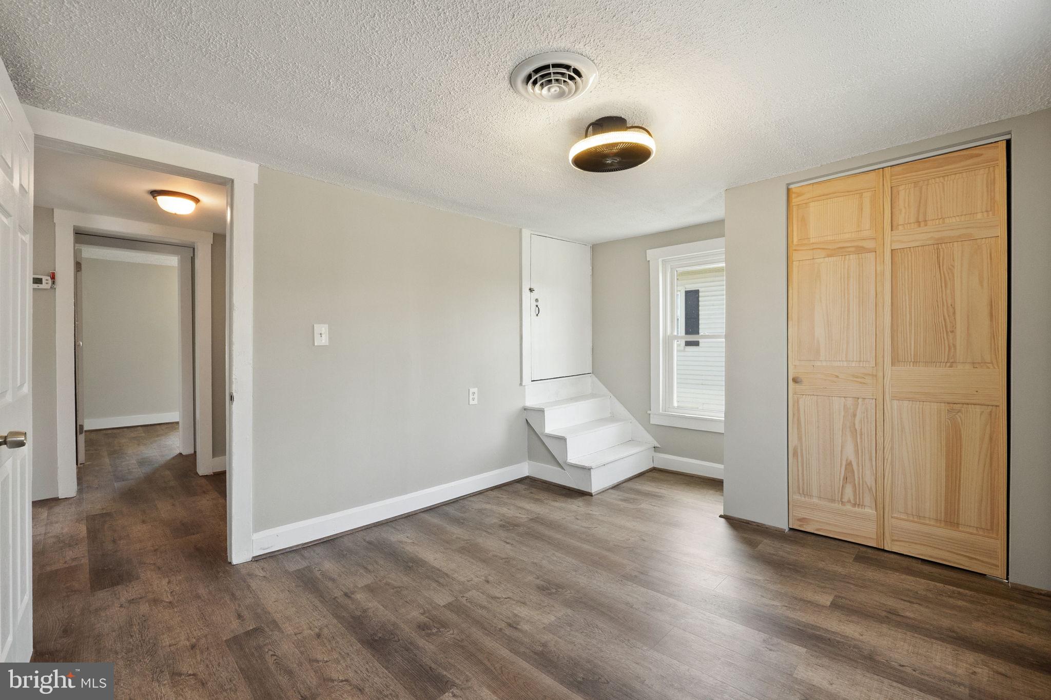 739 Berryville Ave