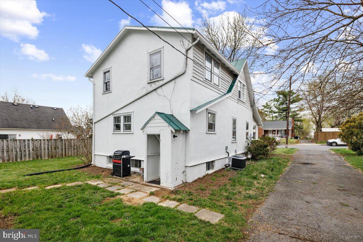 430 Virginia Ave