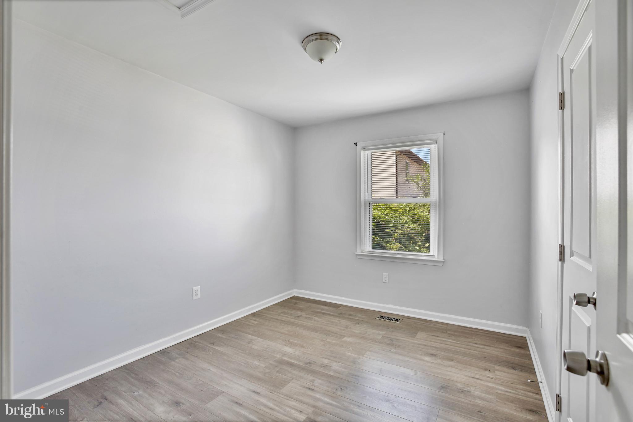 513 FREMONT ST