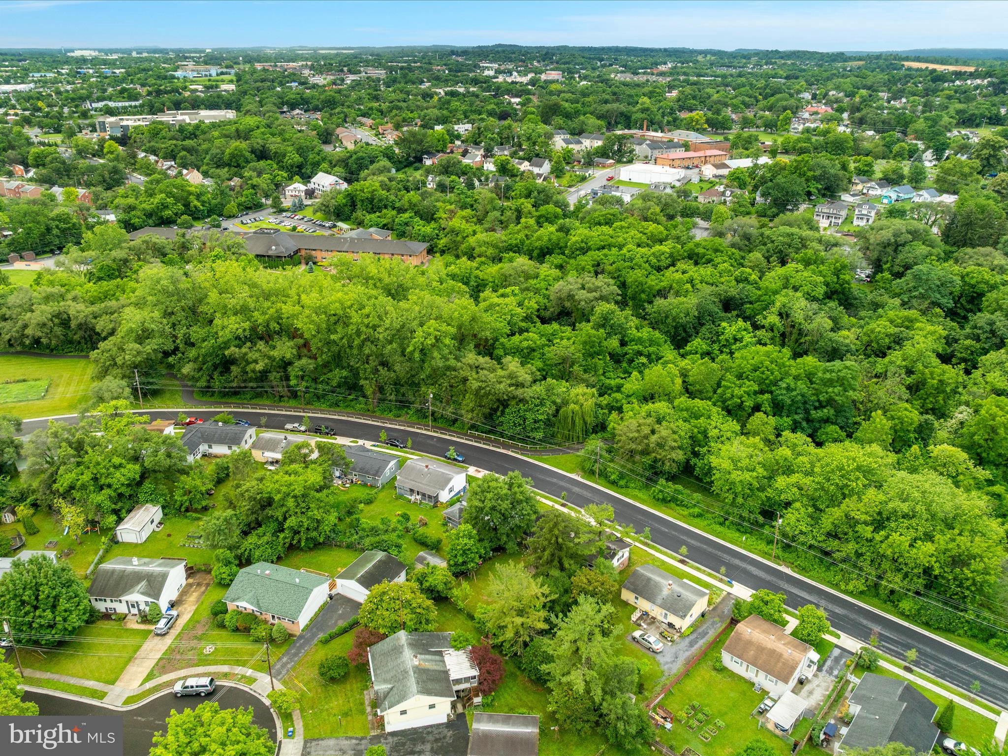 516 Hollingsworth Dr