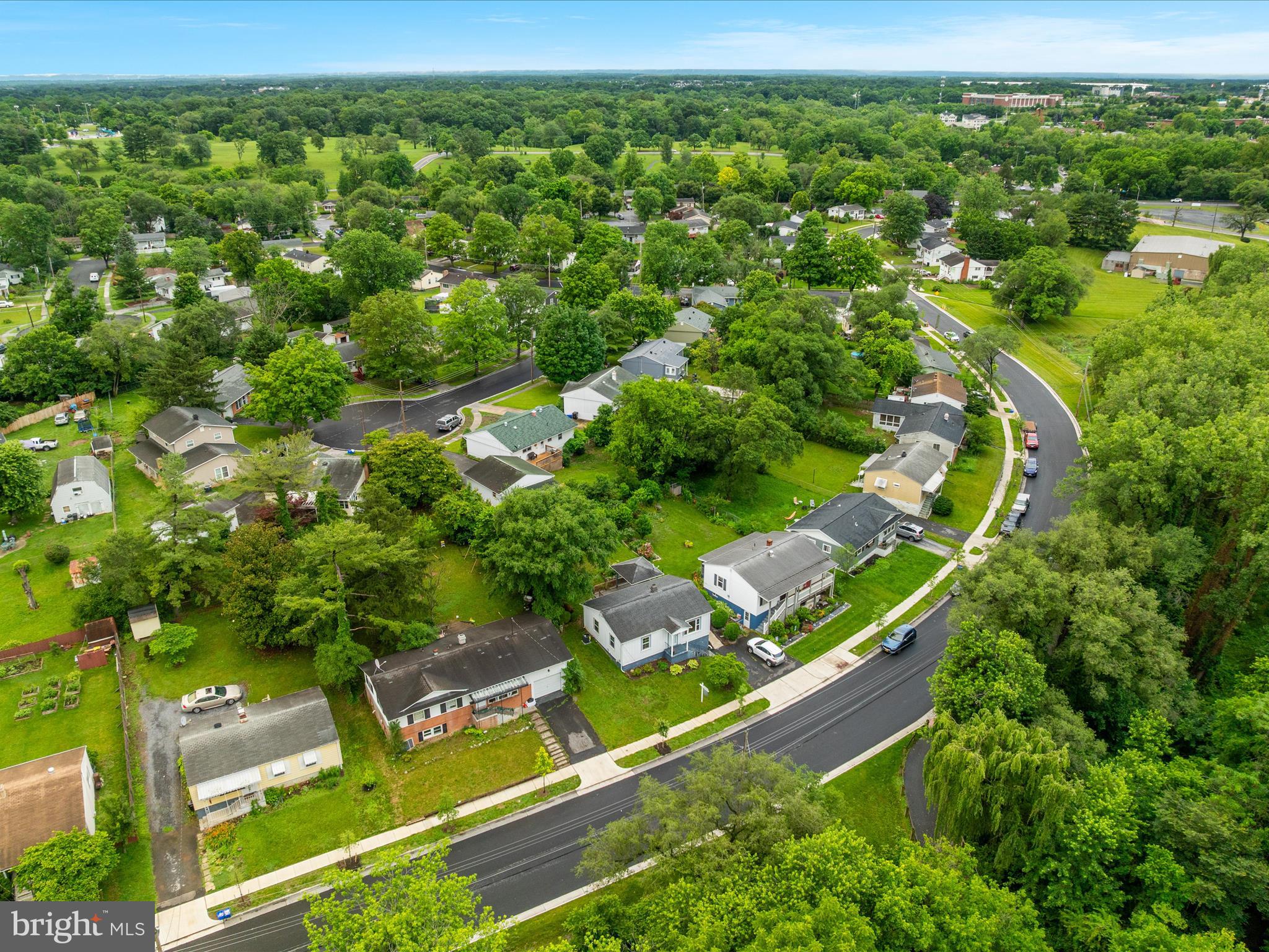 516 Hollingsworth Dr