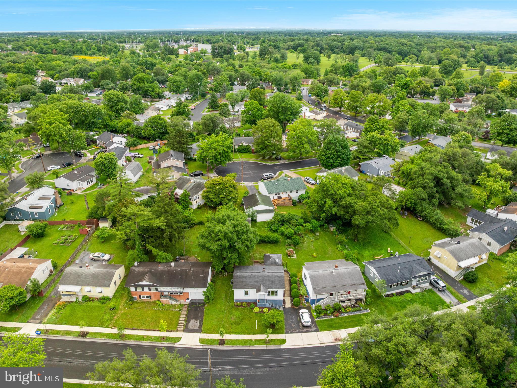 516 Hollingsworth Dr