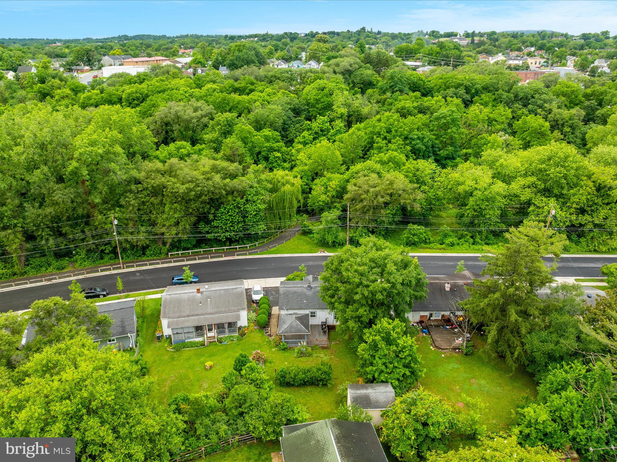 516 Hollingsworth Dr