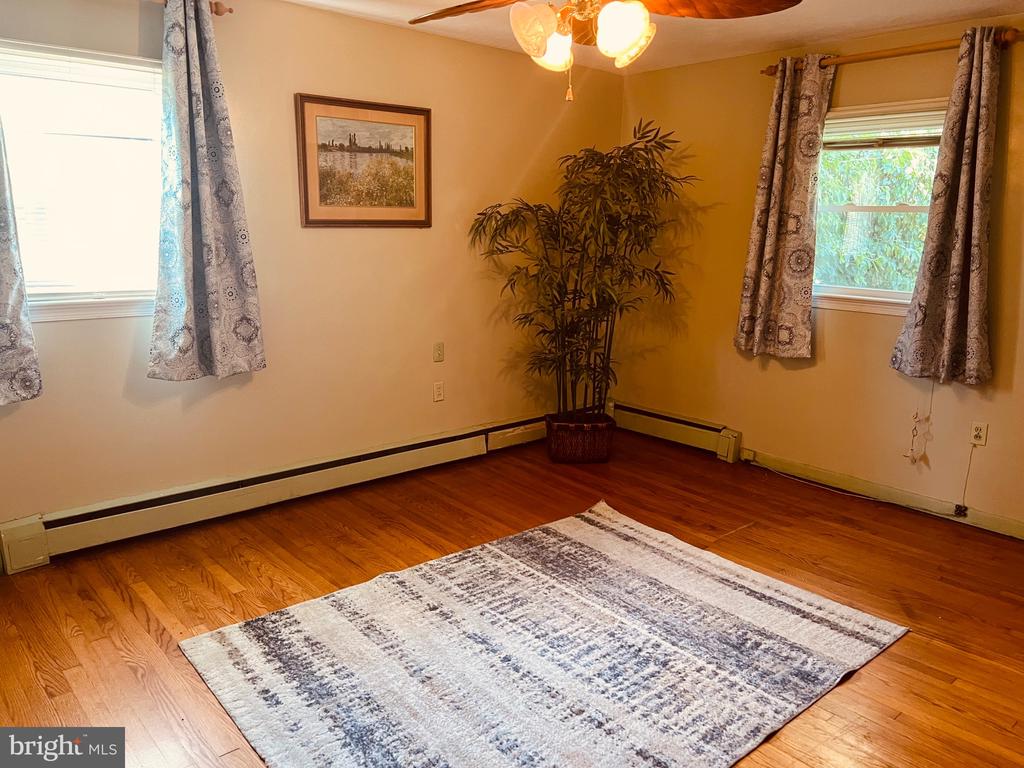 425 BEECHCROFT ROAD