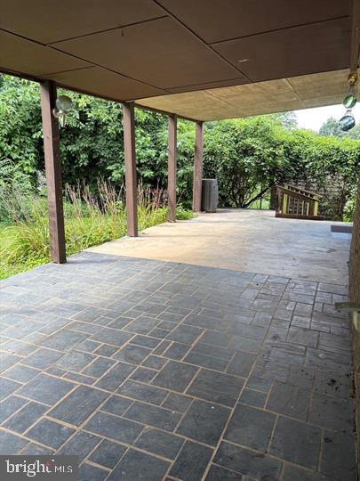 425 BEECHCROFT ROAD