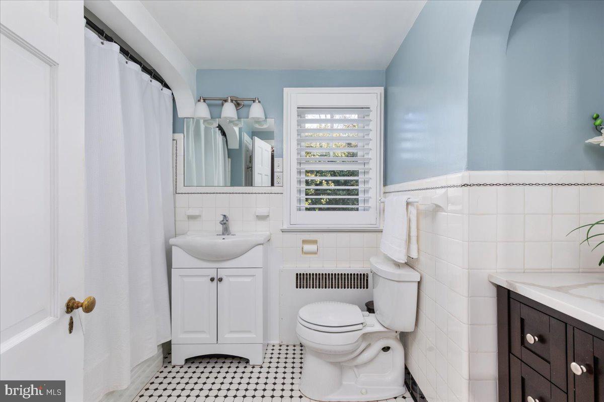 316 W WHITLOCK AVENUE