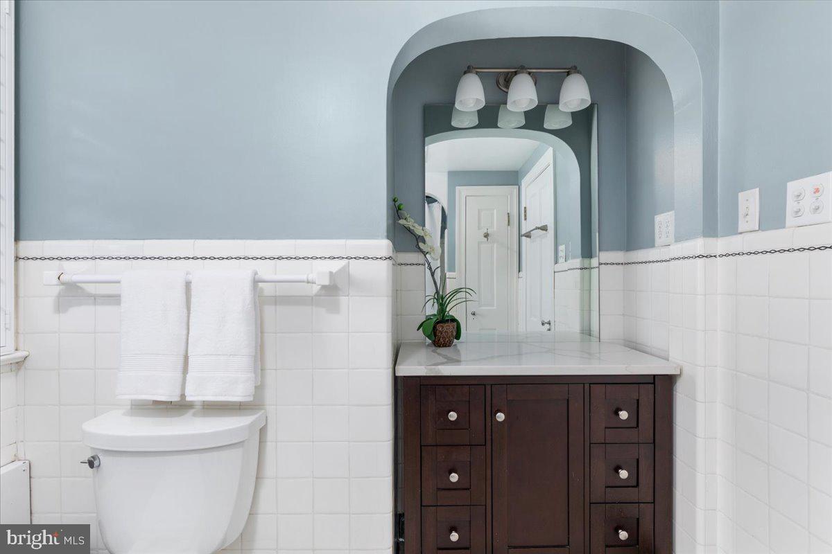 316 W WHITLOCK AVENUE