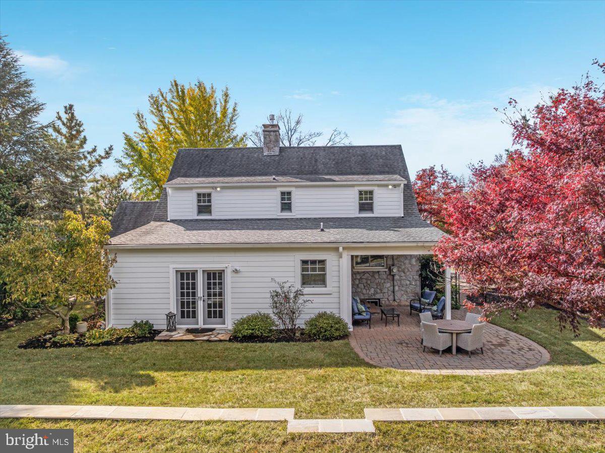 316 W WHITLOCK AVENUE